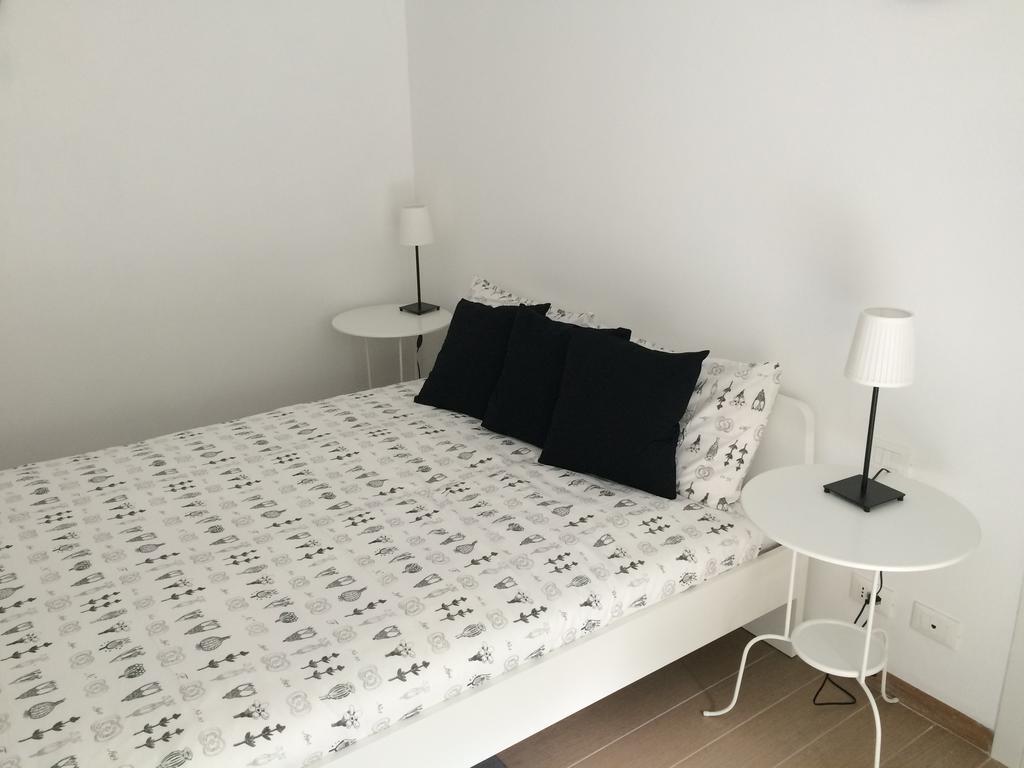 Cabella Fine Flat Apartment Genoa Room photo